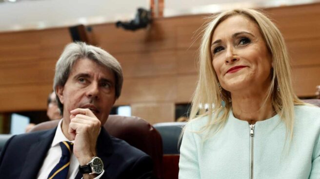 Los expresidentes Cifuentes y Garrido recibirán la Medalla de Oro de la Comunidad de Madrid