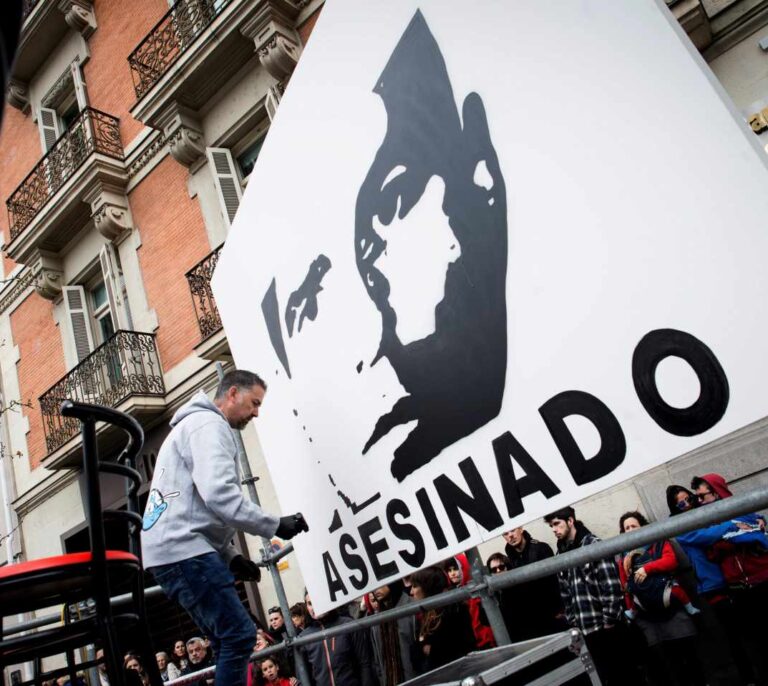 La familia y los compañeros de José Couso claman justicia 15 años después de su asesinato