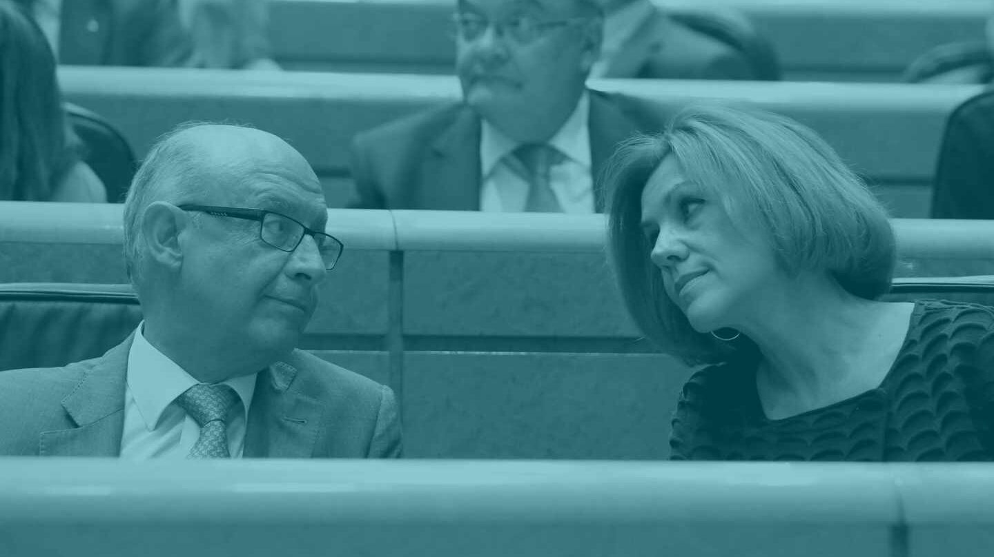 Cristóbal Montoro y MarÃa Dolores de Cospedal, en el Senado.