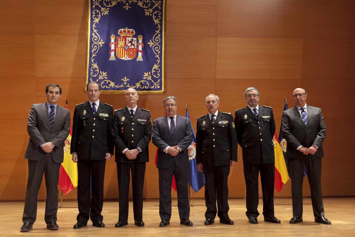 Peña Echeverría (segundo por la izquierda), con la cúpula de Interior el día que tomó posesión como jefe central de Recursos Humanos.