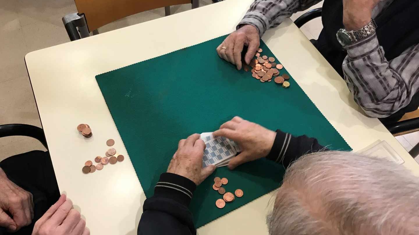 La contratación de planes de pensiones desciende.