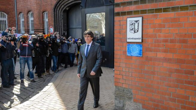 Puigdemont reclama al Gobierno español un cambio y que permita la elección de Jordi Sánchez