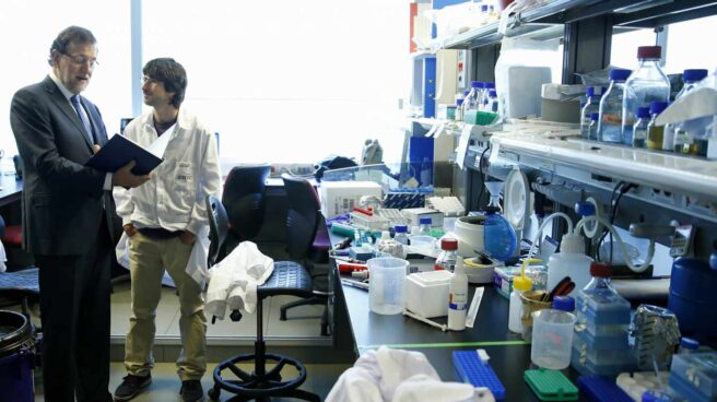 Rajoy, durante una visita al Centro Nacional de Investigaciones Cardiovasculares Carlos III de Madrid, en 2014. Rajoy, durante una visita al Centro Nacional de Investigaciones Cardiovasculares Carlos III de Madrid, en 2014.