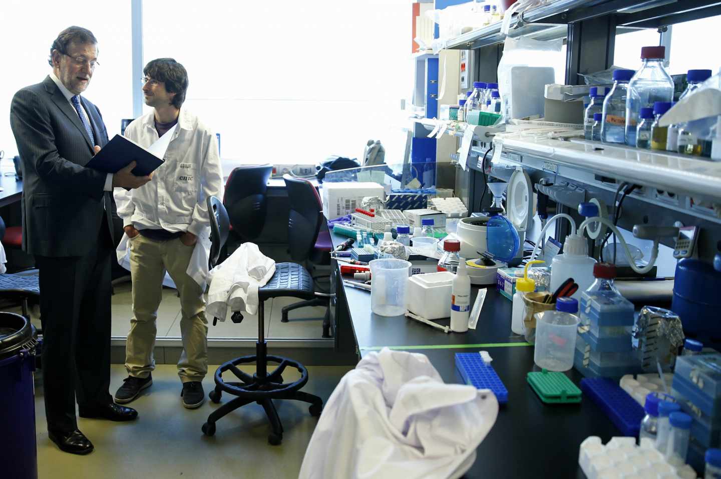 Rajoy, durante una visita al Centro Nacional de Investigaciones Cardiovasculares Carlos III de Madrid, en 2014.