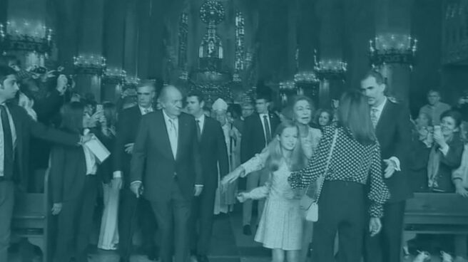 tension_reinas El momento del rifirrafe entre Doña Letizia y Doña Sofía.