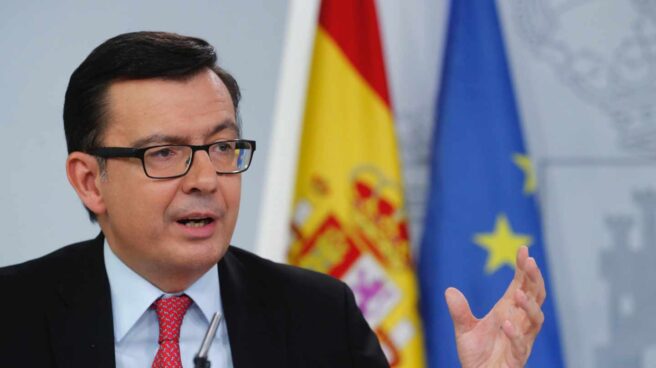 escolano_economía El Gobierno no se siente "presionado" para vender Bankia y prioriza la recuperación de las ayudas.