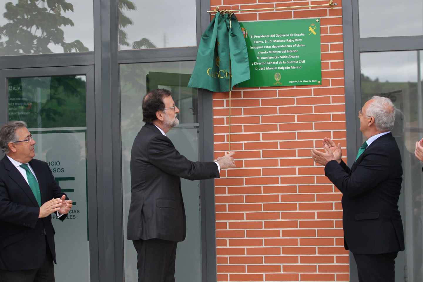 Mariano Rajoy, el ministro del Interior, Juan Ignacio Zoido, y el presidente de La Rioja, José Ignacio Ceniceros.