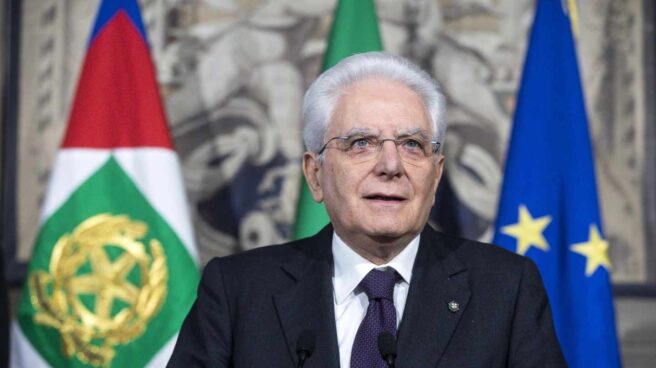 El presidente italiano, Sergio Mattarella, ha encargado formar gobierno al catedrático Giuseppe Conte.