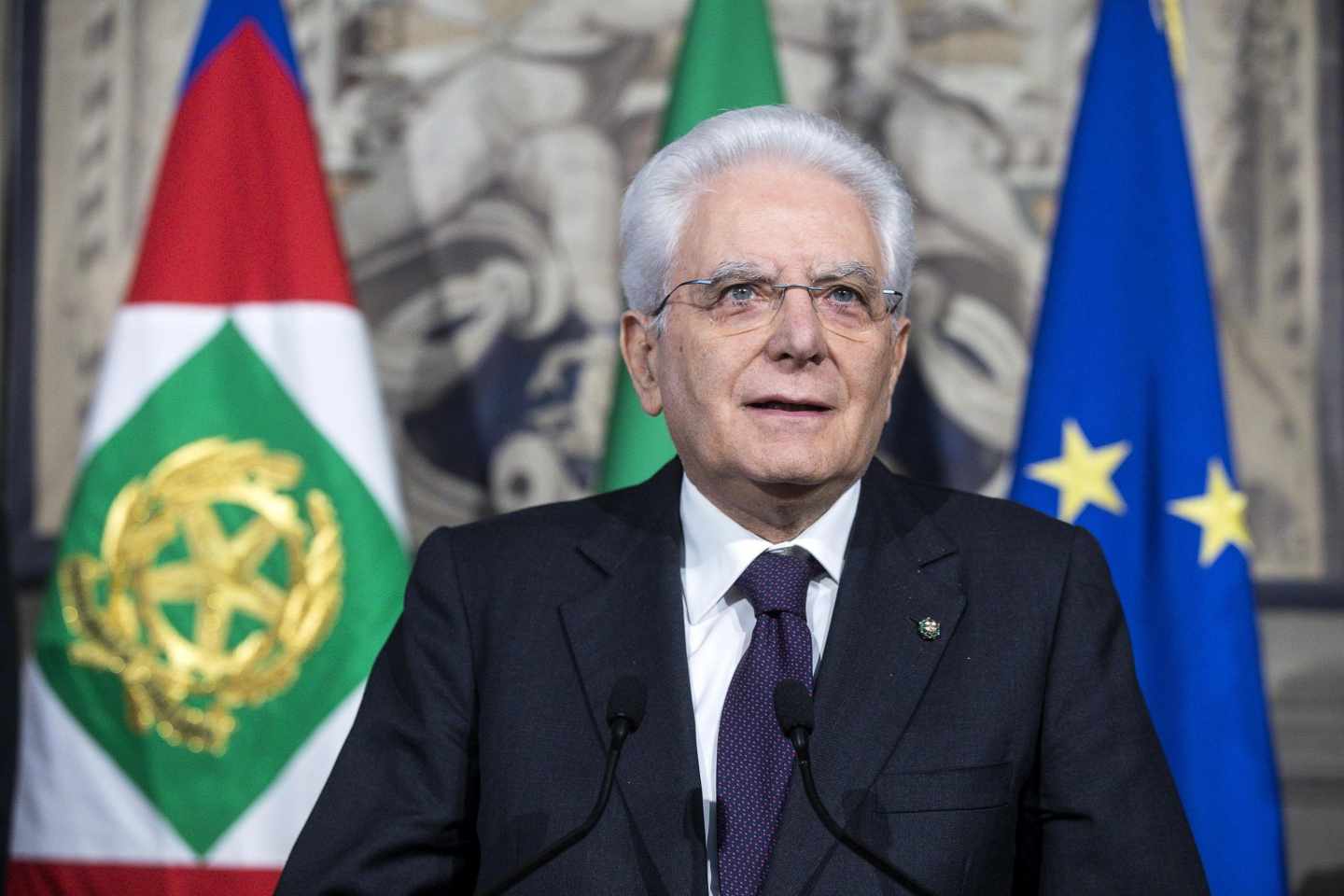 El presidente italiano, Sergio Mattarella, ha encargado formar gobierno al catedrático Giuseppe Conte.