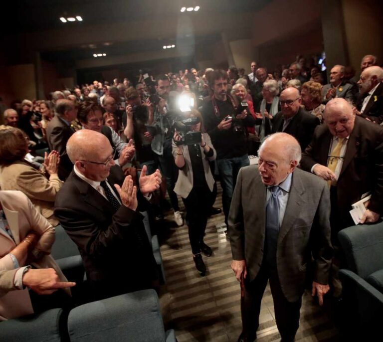 Jordi Pujol dice en su homenaje sentirse "insatisfecho conmigo"