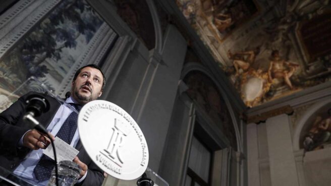 La prima de riesgo italiana se eleva a máximos de tres meses y pone a prueba la confianza de los mercados.