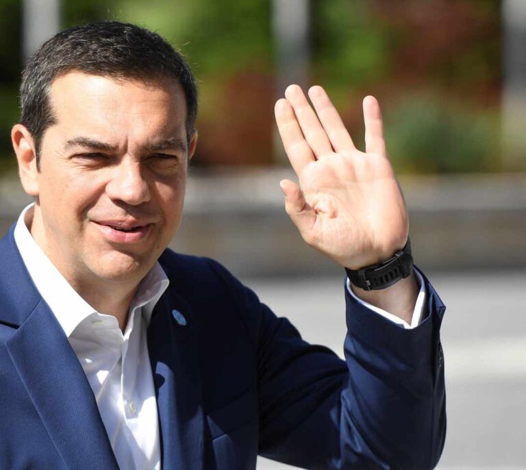 Tsipras presenta su nuevo plan económico para cuando finalice el rescate de Grecia