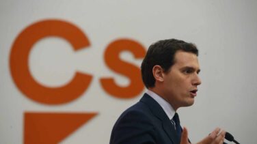 Rivera avisa a Sánchez: "Nos vamos a oponer a cualquier concesión al nacionialismo"