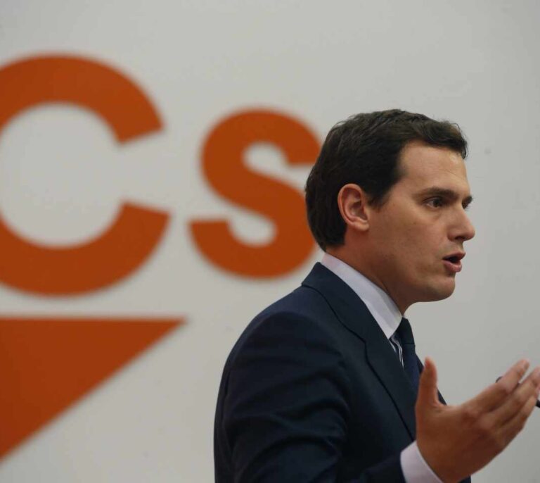 Rivera avisa a Sánchez: "Nos vamos a oponer a cualquier concesión al nacionialismo"