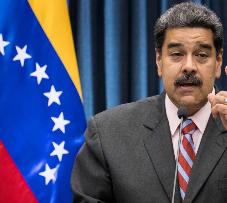 S&P advierte de que ya existe un 33% de opciones de que Venezuela caiga en bancarrota