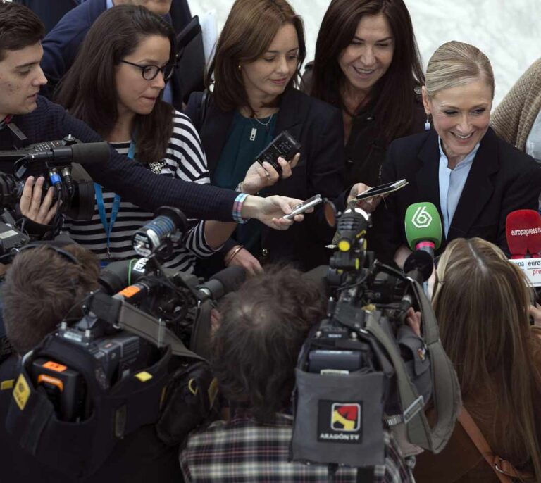 La Federación de Fútbol ficha a Marisa González, mano derecha de Cifuentes