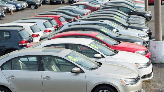 Imagen de un concesionario de coches en Madrid. Imagen de un concesionario de coches en Madrid.