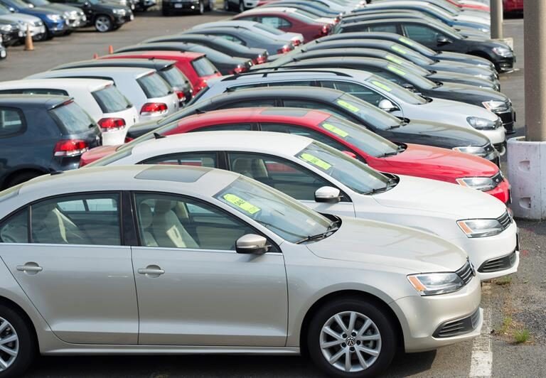 La venta de coches en España se desplomó un 73% en el primer día de cuarentena