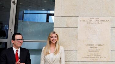 Ivanka Trump mantuvo una "prolongada amistad" con el exespía del MI6 que investigó a su padre