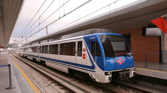 Prisión sin fianza para el hombre que tiró a otro la vía del metro en Madrid