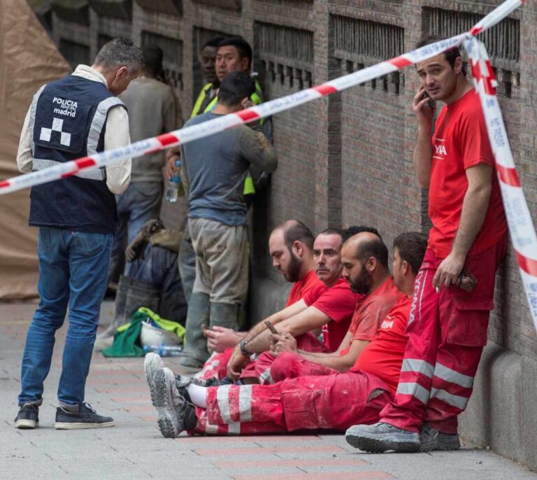 La Fiscalía investigará el accidente que ha dejado dos obreros desaparecidos en Madrid