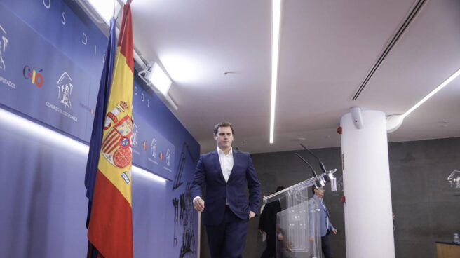 El líder de Ciudadanos, Albert Rivera, antes de una rueda de prensa en el Congreso.