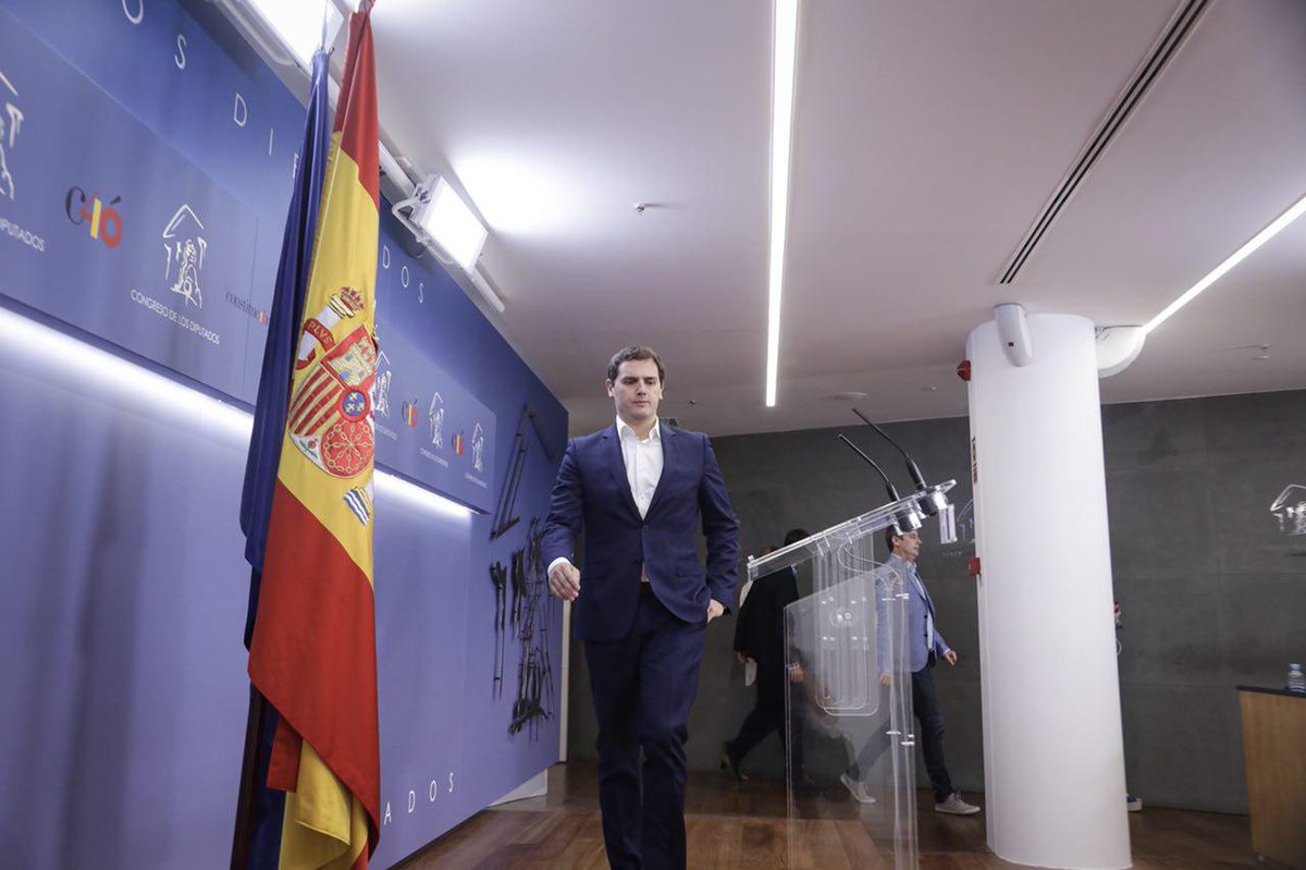 El líder de Ciudadanos, Albert Rivera, antes de una rueda de prensa en el Congreso.