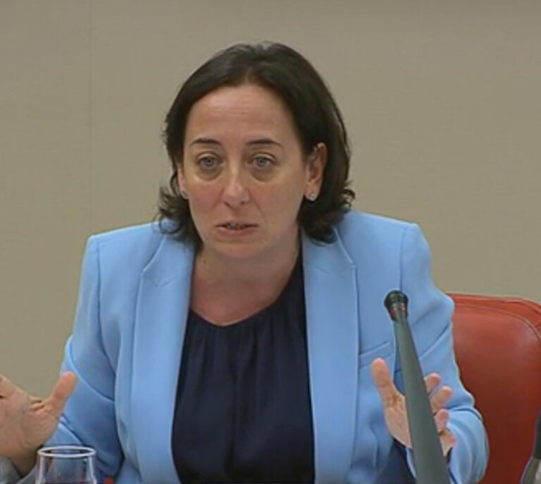 La juez encarga a la UCO la investigación policial del caso del máster de Cifuentes