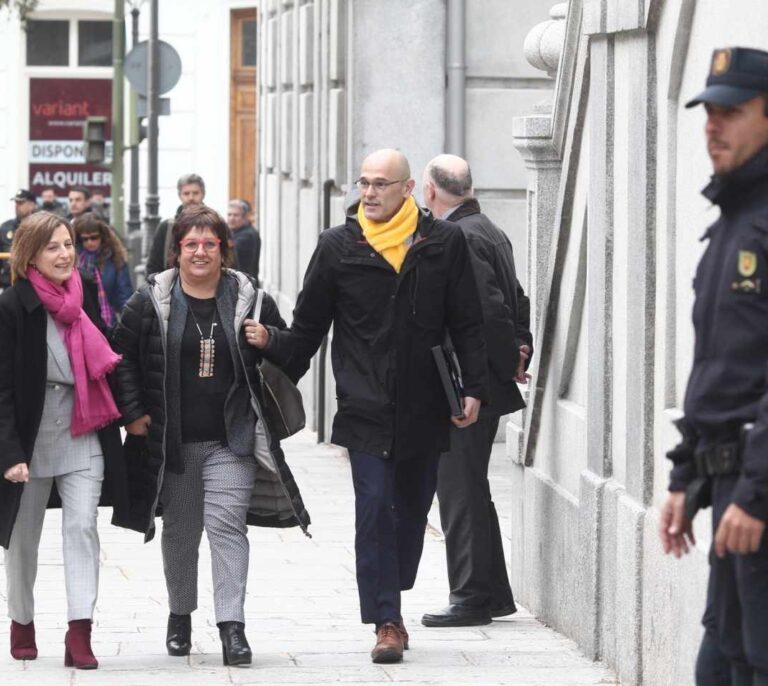 La Fiscalía, Abogacía del Estado y Vox piden que Forcadell, Turull, Rull, Romeva y Bassa sigan en prisión