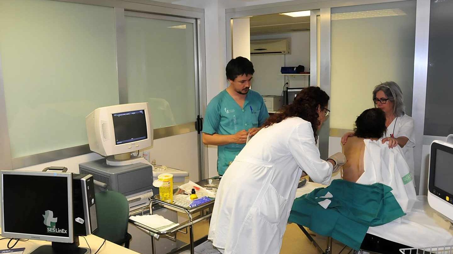 Más de 35.000 pacientes mueren en los hospitales cada año en España por culpa de las bacterias multirresistentes.