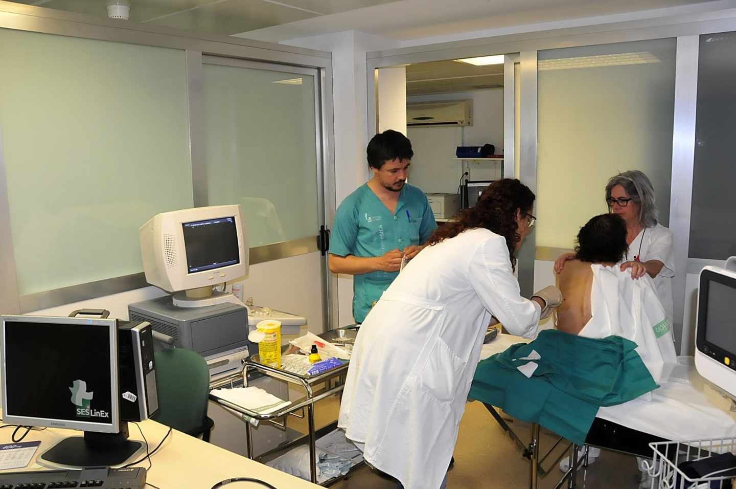 Más de 35.000 pacientes mueren en los hospitales cada año en España por culpa de las bacterias multirresistentes.