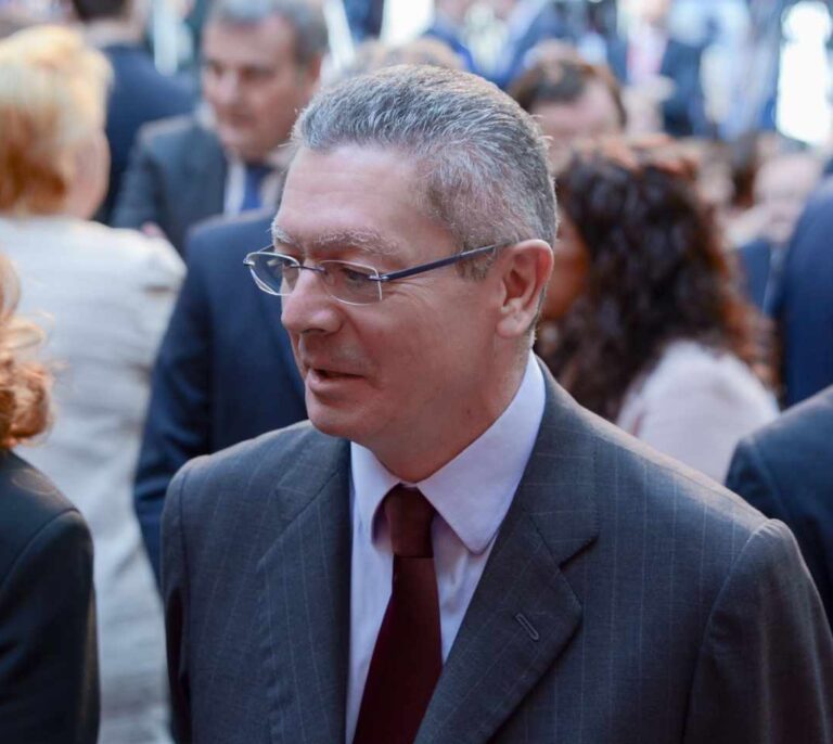 Lezo: Gallardón tacha de "sangrante para cualquier ciudadano" la actuación de Fiscalía y UCO