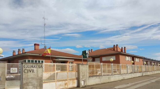 Casa cuartel de la Guardia Civil en Cabezón de Pisuerga