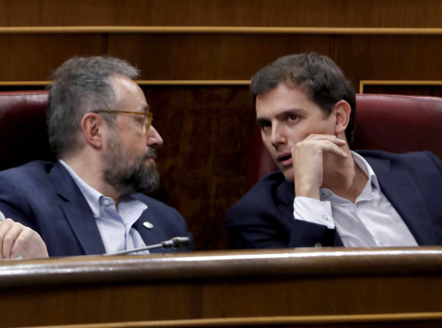 Juan Carlos Girauta y Albert Rivera, en el Congreso de los Diputados.