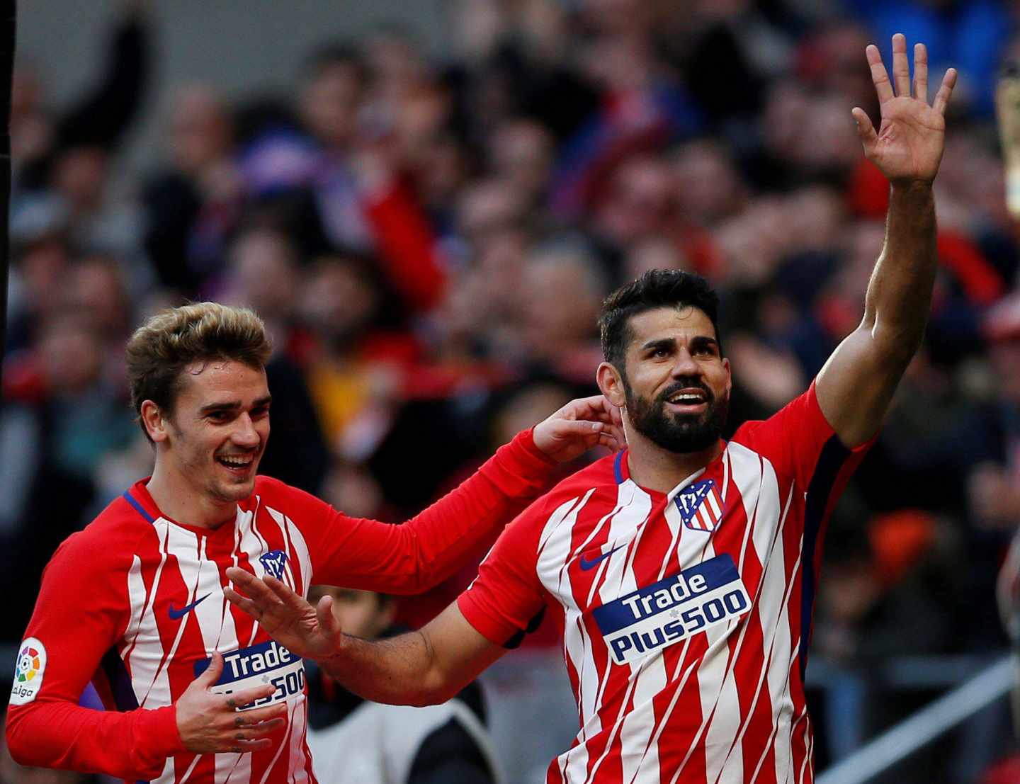 Antoine Griezmann y Diego Costa durante un partido del Atlético de Madrid.