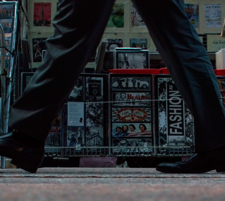 Ir al trabajo andando reduce un 30% el riesgo de morir por causas cardiovasculares