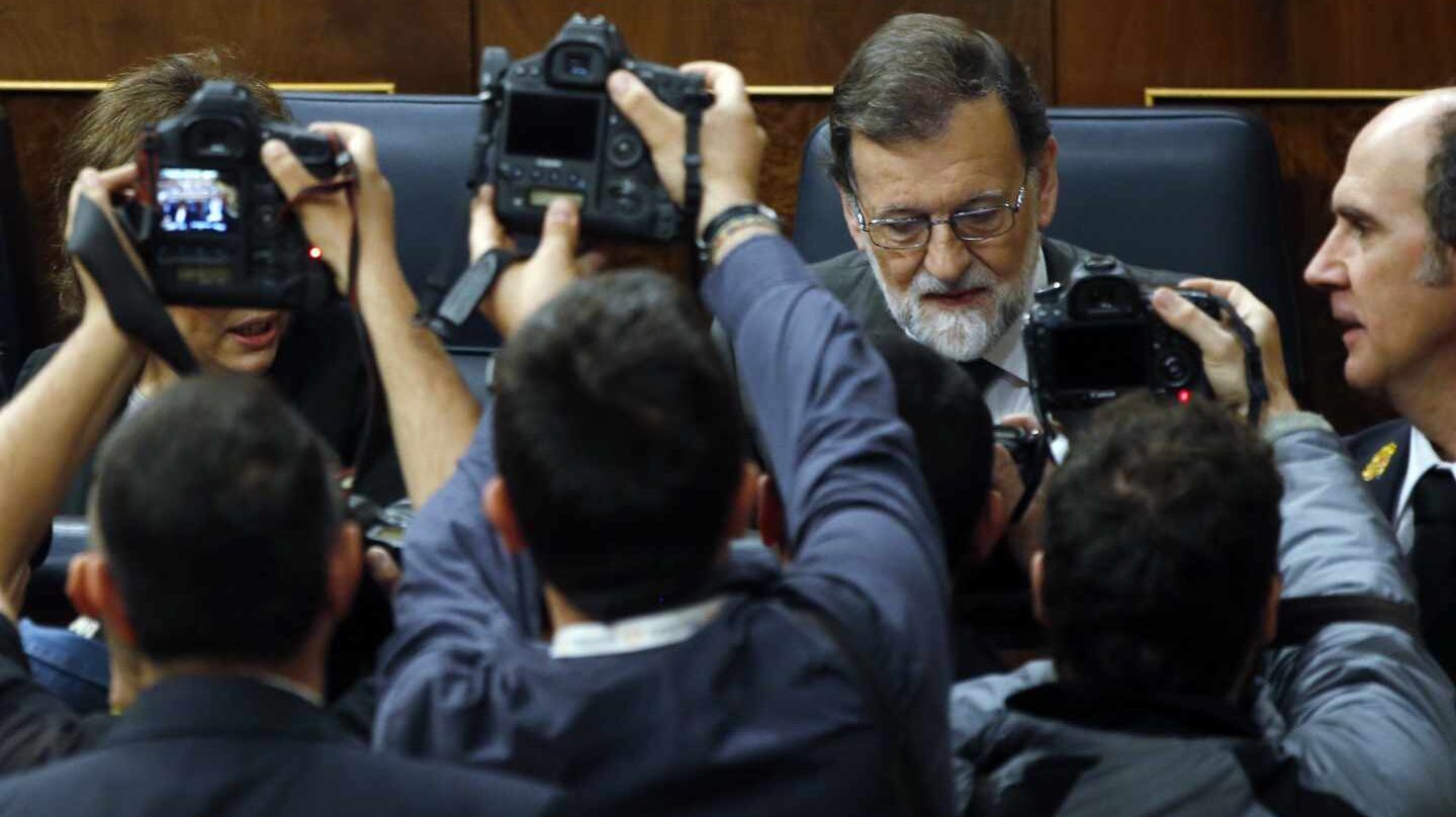 El presidente del Gobierno Mariano Rajoy, a su llegada al Congreso.