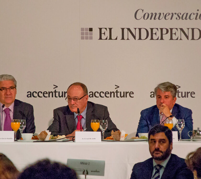 Linde insta al Gobierno a nombrar un nuevo gobernador al margen del caos político