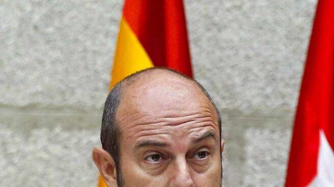 Rollán será vicepresidente y portavoz del Gobierno en lugar de Garrido.