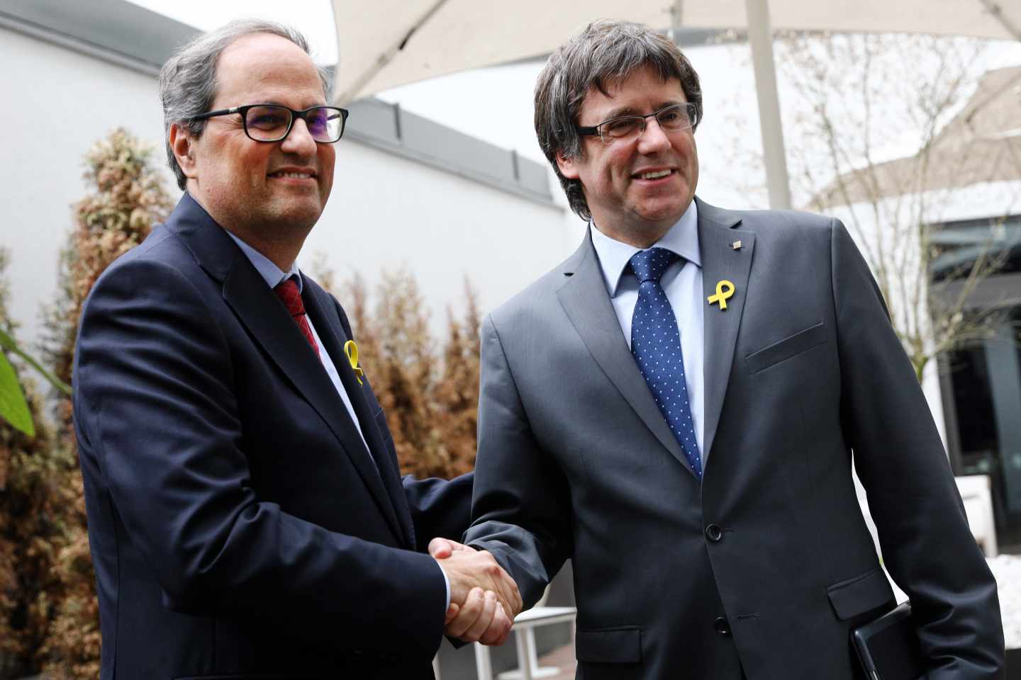 Puigdemont bendice a Torra y emplaza a Rajoy al diálogo: "Ponga fecha y hora"