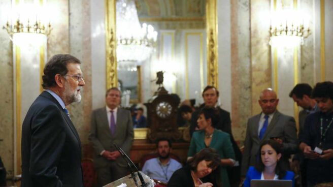 Rajoy niega tener "inputs" sobre la formación "inminente" de un gobierno en Cataluña