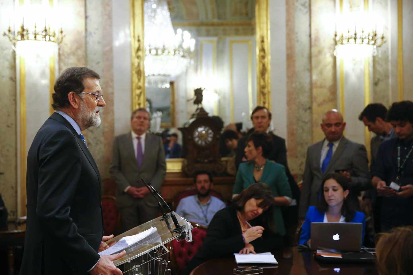 Rajoy niega tener "inputs" sobre la formación "inminente" de un gobierno en Cataluña