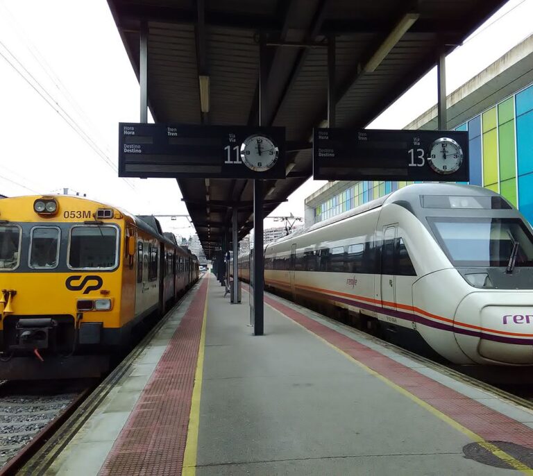 Alemania se lanza a crear un imperio de transporte de tren y bus entre España y Portugal