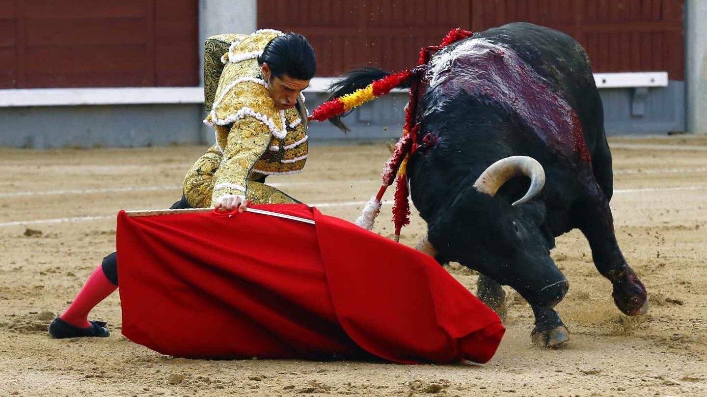 Talavante, en un momento de su faena.