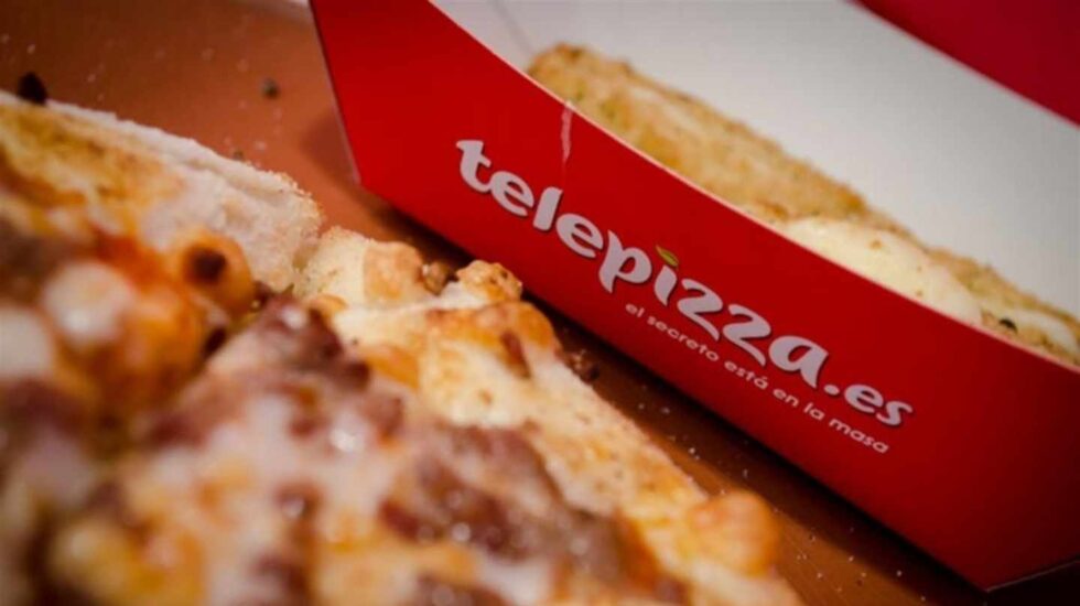 Telepizza sella una alianza con Pizza Hut para acelerar su crecimiento internacional.