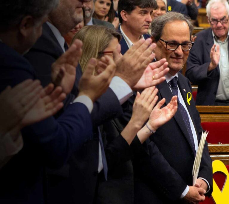 Torra promete que su Govern "no hará autonomismo" y la CUP toma nota