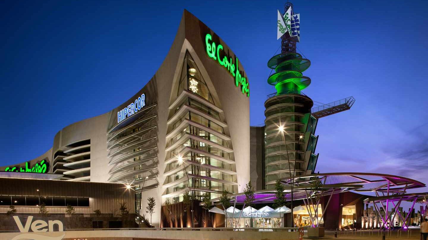 Centro comercial El Corte Inglés, en Zaragoza.