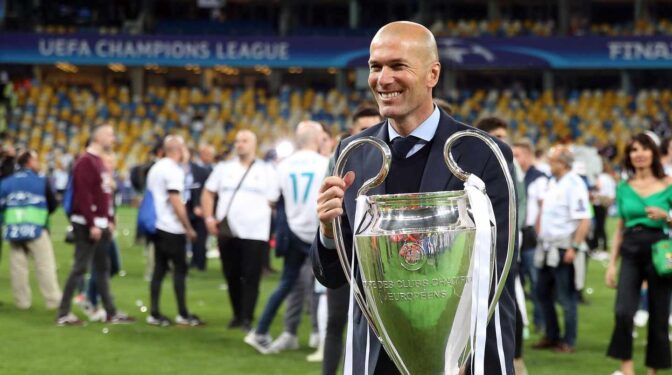 Zinedine Zidane vuelve al Real Madrid