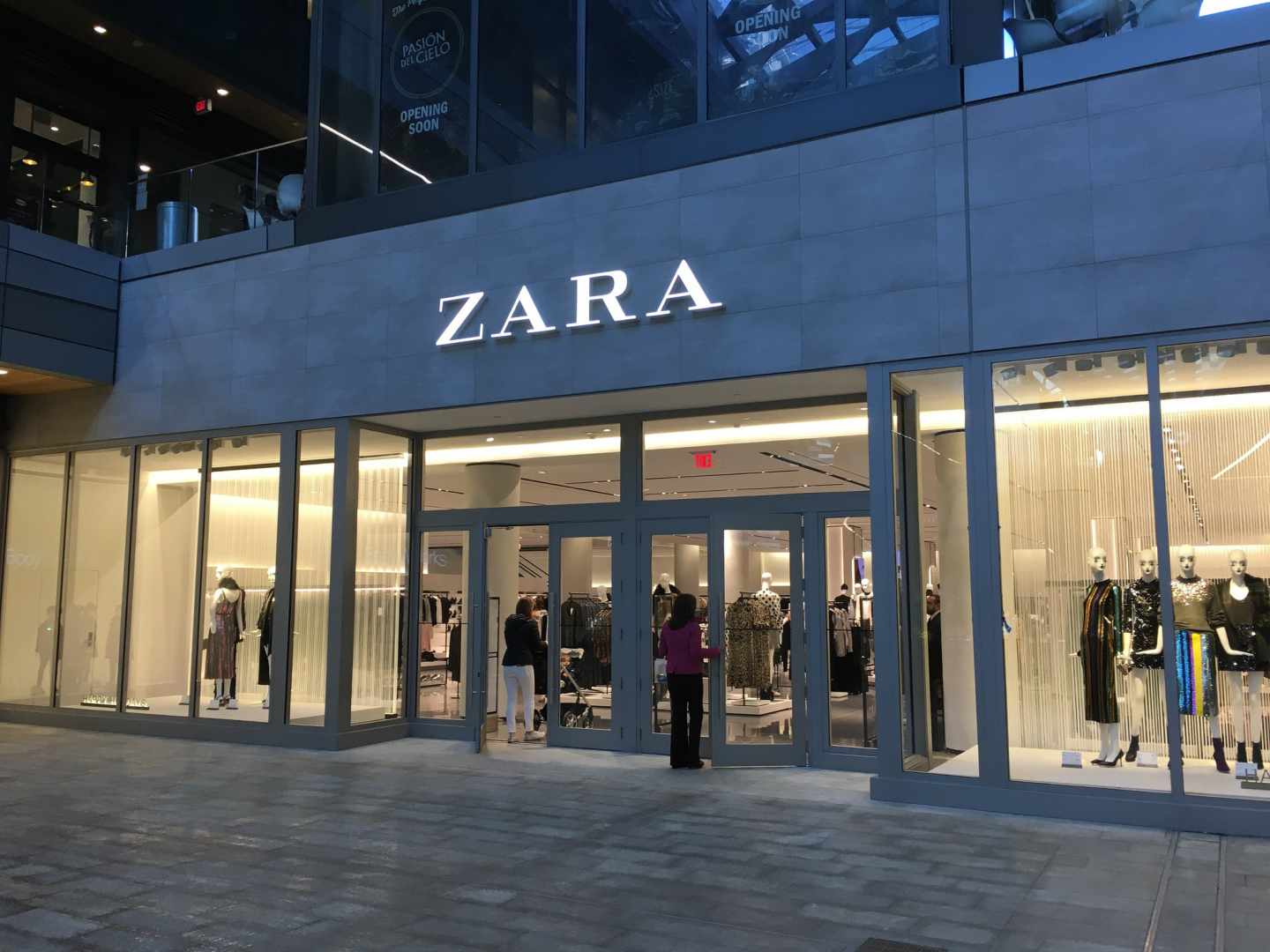 Inditex se aferra a la mejora de sus márgenes y alcanza máximos del año en bolsa.