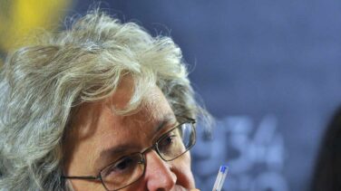 El brusco giro de 'El País' hacia la izquierda